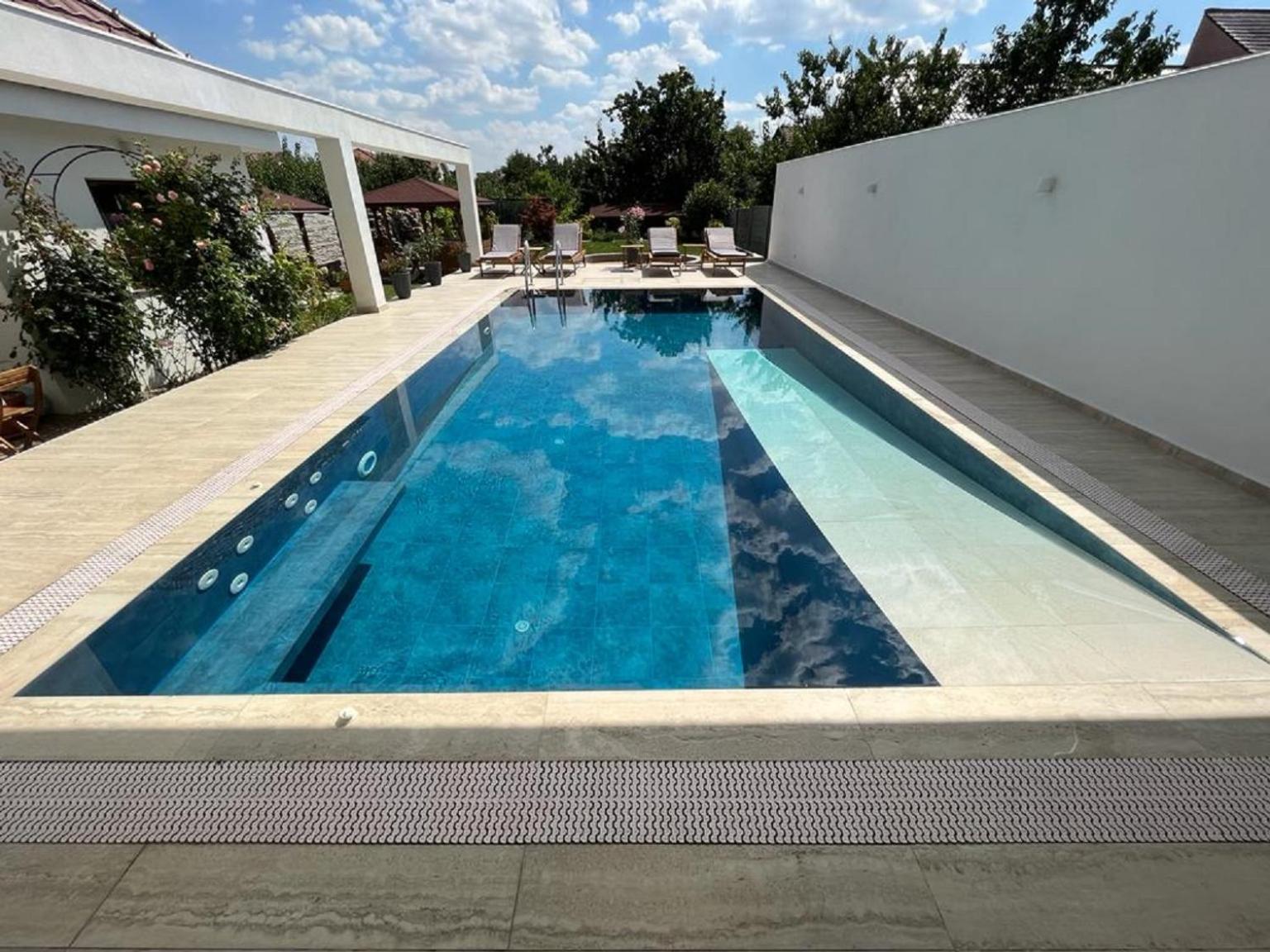 Bed and Breakfast Trend Arad Exterior foto